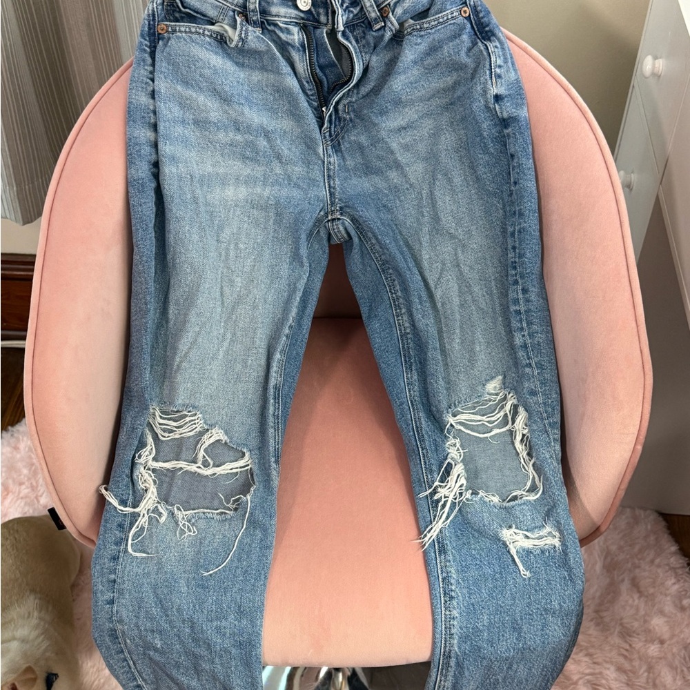 American Eagle Outfitters Light Blue Distressed Boyfriend Jeans